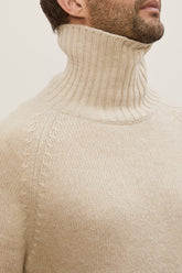 Dolcevita Milano in Cashmere - Beige Chiaro | Umit Benan