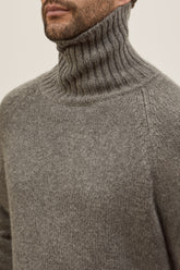 Dolcevita Milano in Cashmere - Grigio Medio | Umit Benan