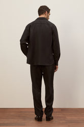 Overshirt Jonah in Lana Vergine - Nero | Umit Benan